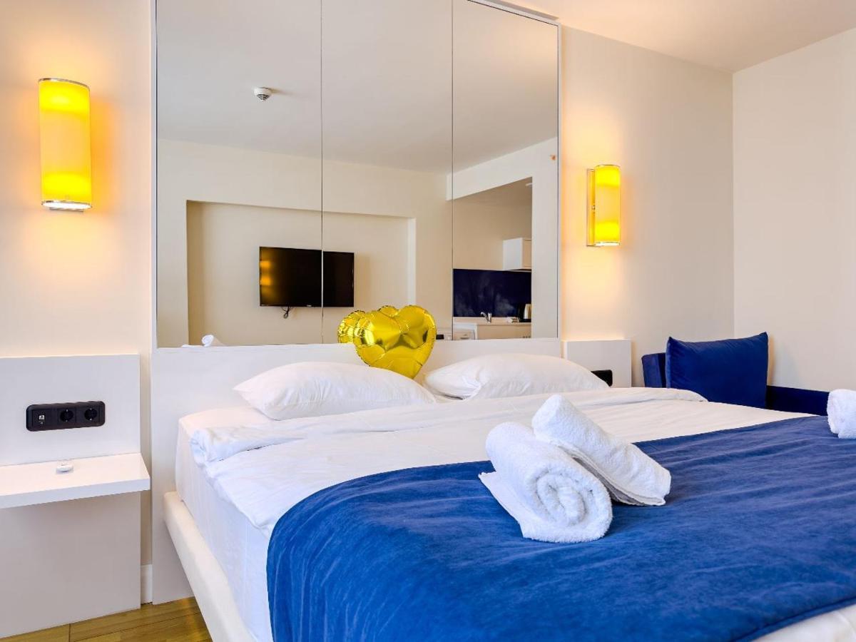 Orbi City Apartments Батуми Экстерьер фото