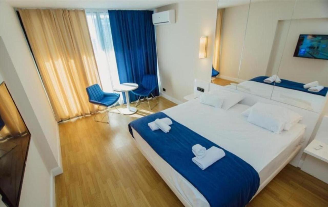 Orbi City Apartments Батуми Экстерьер фото