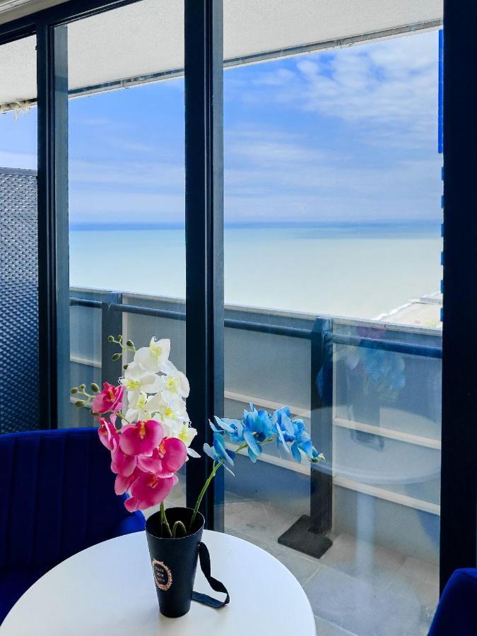 Orbi City Apartments Батуми Экстерьер фото