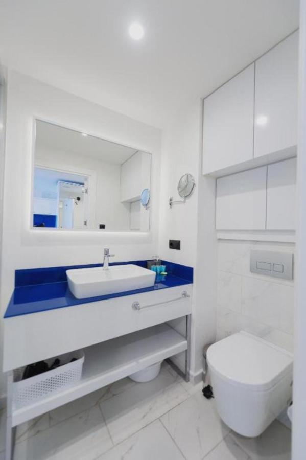 Orbi City Apartments Батуми Экстерьер фото